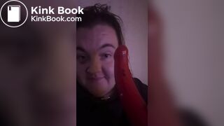 Shit pig clenaing dirty dildo