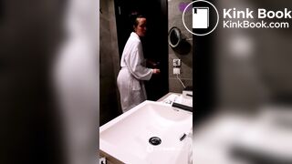 Desperate Shit In The Sink