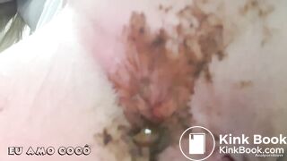 Hot Blonde Close Up Pooping