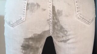 Desperate Mess in Jeans