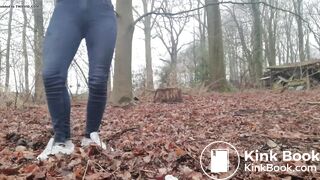 Milf shits in the forest
