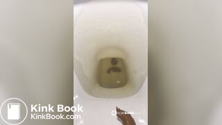 Girl pooping on toilet - video 398