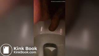 Japanese girl selfie pooping