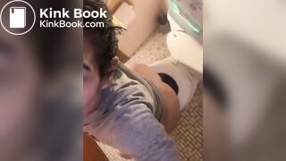 Lady Show Us Her Diarrhea