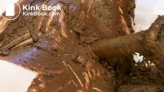31 Shits - 1.6 kg of frozen shits in pussy - more 1hour