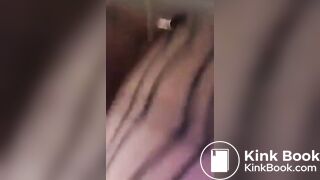 Milf pissing - video 12
