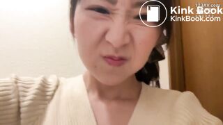 Asian beauty loves to shit #3