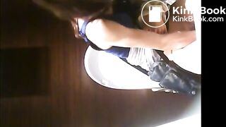 Asian girl pooping in night club toilet - 32