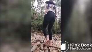 gir pooping and pissing outdoor