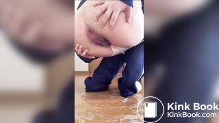 女の子がうんち