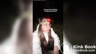 Girl Pooping With Her Friend In The Mountain