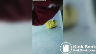 Scat women - video 3