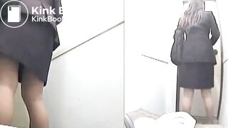 Japanese woman's toilet scene - video 523