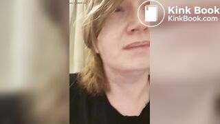 Girl Toilet Fart & Poop
