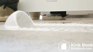 young Chinese girl quickly takes a soft thick shit