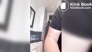 bbw soiling her pants