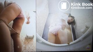 Asian clog toilet with diarrea