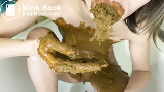 Very Thick Turd Smearing and Chewing