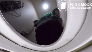 Japanese Girls Shitting Toilet