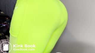 Workout leggings shit