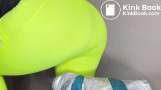 Workout leggings shit