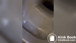 Hot girl shit in toilet - video 2