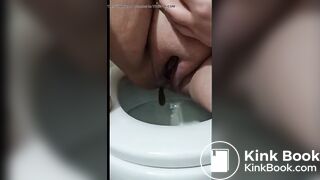 BBW Wife shits on the toilet