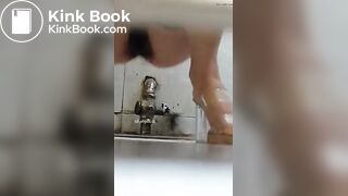 spy camera asian girl pee and shit.video_1300