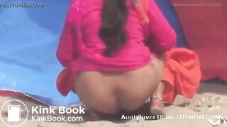 Cute bhabhi butt captureCute bhabhi butd while shitting