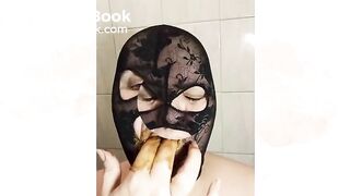 Swallowing a big scat. No 23