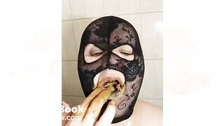Swallowing a big scat. No 23