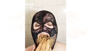 Swallowing a big scat. No 23