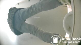 girl diahrrea video3