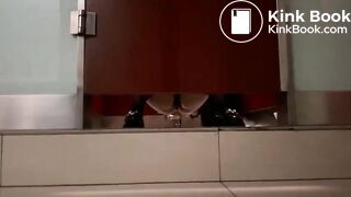 spy camera asian girl pee and shit.video_552