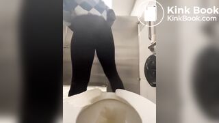 GORGEOUS EBONY PUBLIC TOILET POO