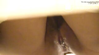 spy camera asian girl pee and shit.video_576