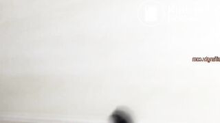 spy camera asian girl pee and shit.video_777