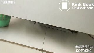 spy camera asian girl pee and shit.video_773