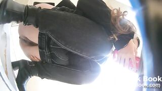 spy camera asian girl pee and shit.video_499