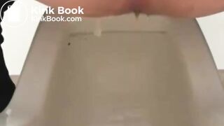 Japanese woman's toilet scene - video 25