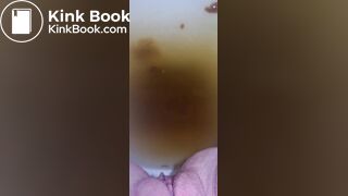 Sexy woman wanted to fart and ends up with diarrhea