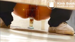 spy camera asian girl pee and shit.video_543