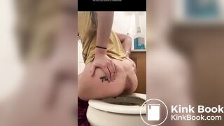 Big ass diarrea on toilet