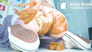 Panty Poop And Smearing