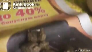 Girl shits on bed - video 3