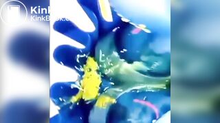 BlueGirl70 Poop Upskirt