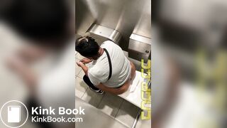 Ebony Toilet Voyeur