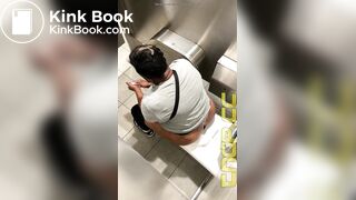 Ebony Toilet Voyeur