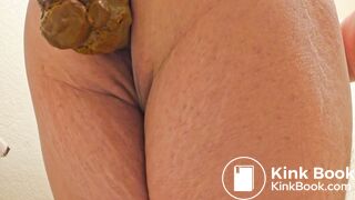 Pooping 689 - Quick Fat Dump