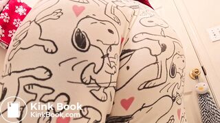 Pooping 671 - Hold Back Snoopy